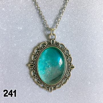 Deep Sea to Seashore Gradient Resin Pendant in Silver Filigree R41