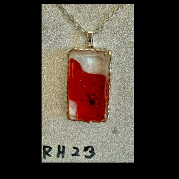 Red Resin Pendant Necklace- RH23