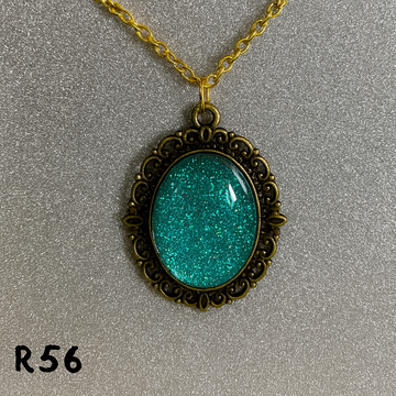 Deep Emerald Teal Glitter Resin Pendant in Ornate Gold Setting R56