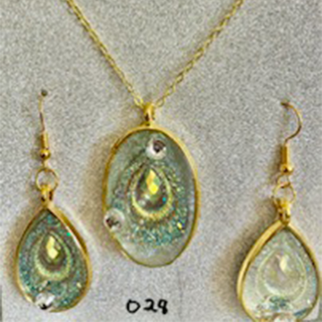 Gold-Tone Peacock Eye Resin Jewelry Set (028)