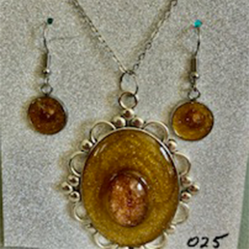 Ornate Gold Glitter Resin Jewelry Set (025)