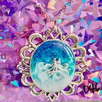 Ornate Kraken Octopus Resin Cameo Necklace (046)