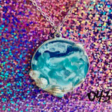 Round Ocean Swirl Shell Pendant Necklace (043)